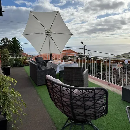 Вилла Ponta Do Sol Villa