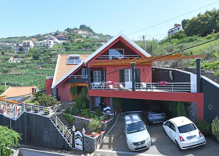Ponta Do Sol Villa